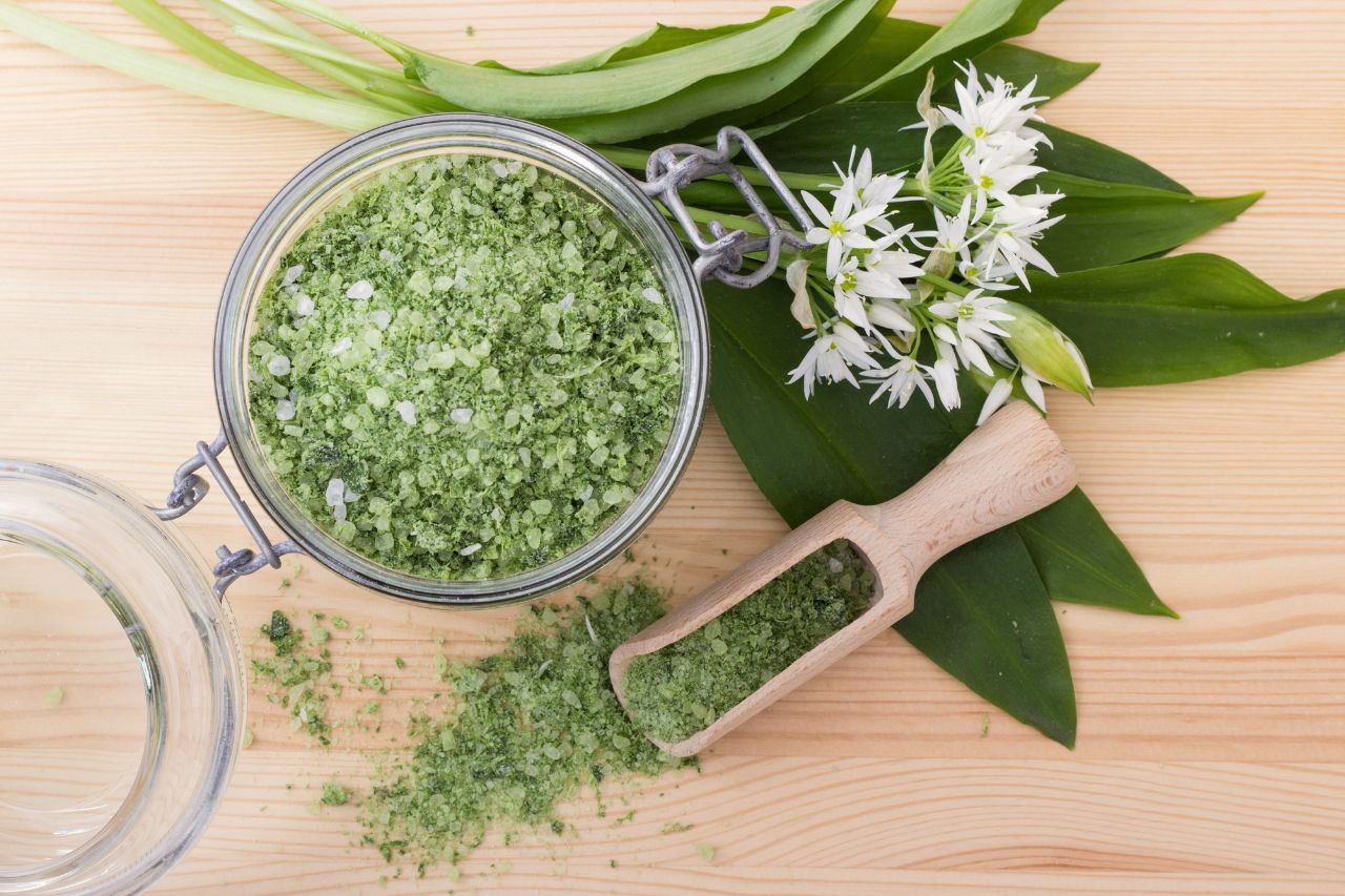 Czosnek niedźwiedzi – jak go uprawiać i wykorzystać w kuchni?